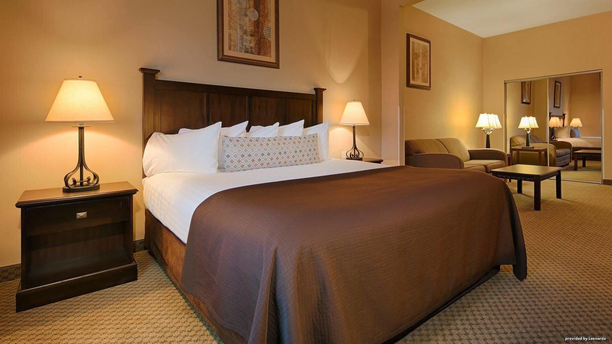 Best Western Plus Frontier Inn Cheyenne Exteriör bild